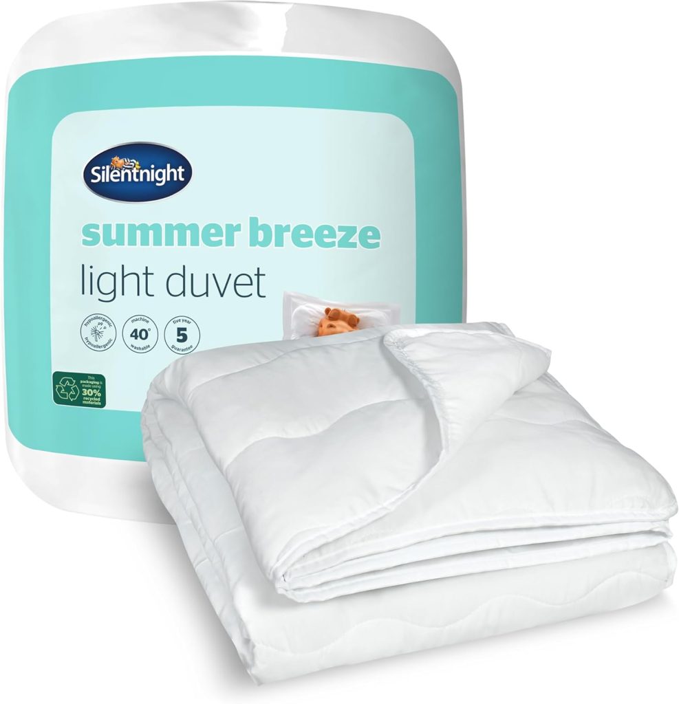 Silentnight Summer Breeze 2.5 Tog Double Duvet - Lightweight Low Tog Summer Duvet Quilt Ideal for Warm Nights and Hot Sleepers - Hypoallergenic and Machine Washable - Double - 200x200cm